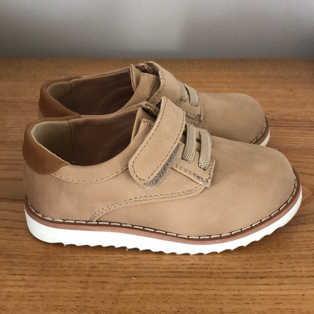 Boys dress shoes
